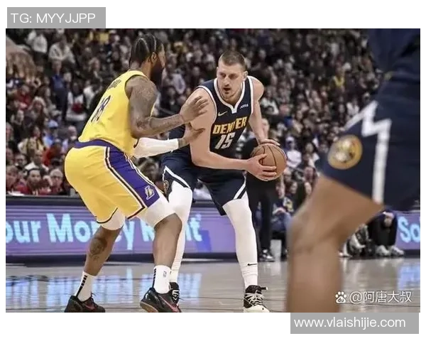 热火与湖人激战回顾比赛数据分析与精彩瞬间总结